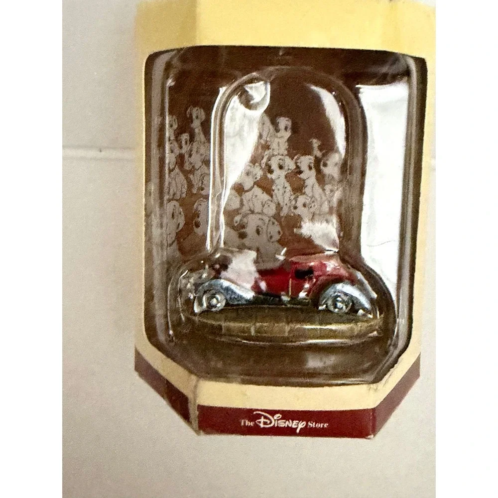 Disney Store Tiny Kingdom 101 Dalmatians Cruella De Vil Car Miniature Figurine